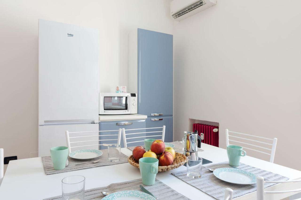 Sant'Orsola Colorful Huge Apartment Bologna Esterno foto