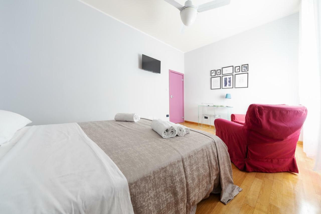 Sant'Orsola Colorful Huge Apartment Bologna Esterno foto