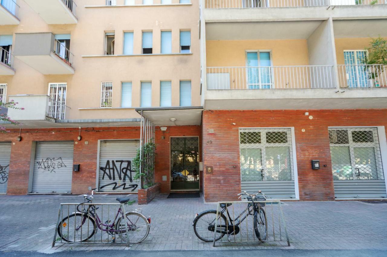 Sant'Orsola Colorful Huge Apartment Bologna Esterno foto